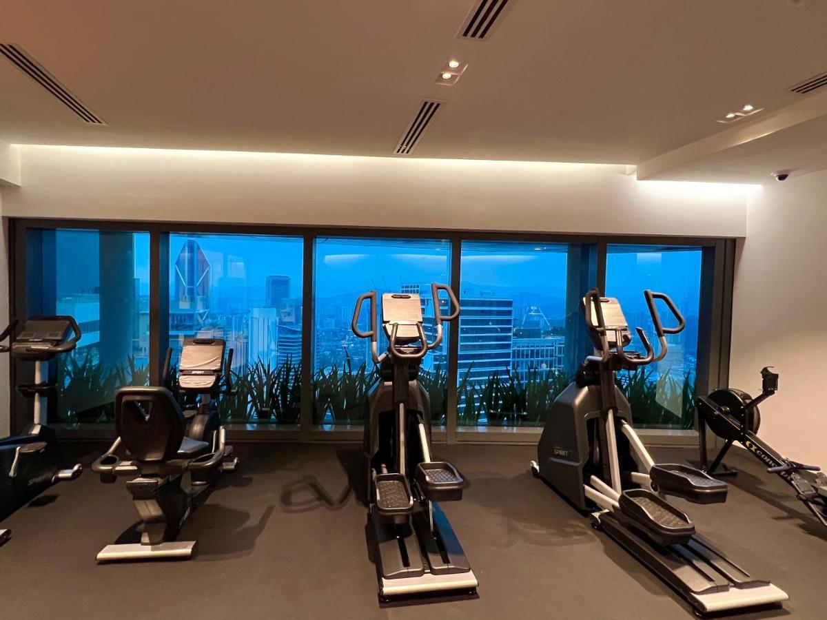 Crystal Suites At Eaton Klcc Kuala Lumpur Exterior foto